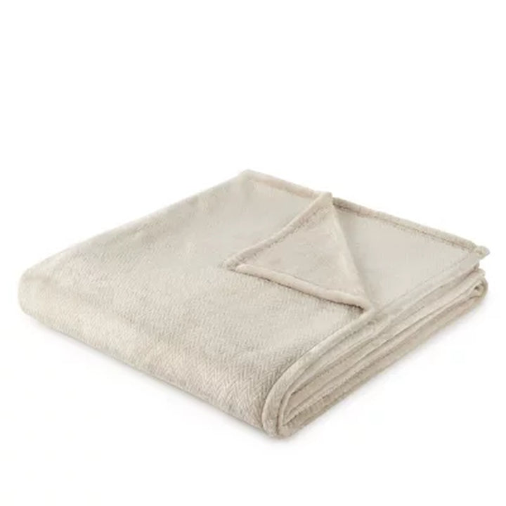 Member'S Mark Hotel Premier Herringbone Plush Blanket (Assorted Colors)