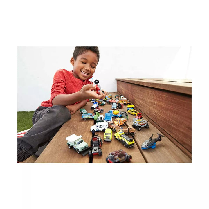 Matchbox Cars Assortment, 50 Pack Construction or Garbage Trucks, Rescue Vehicles or Airplanes in 1:64 Scale