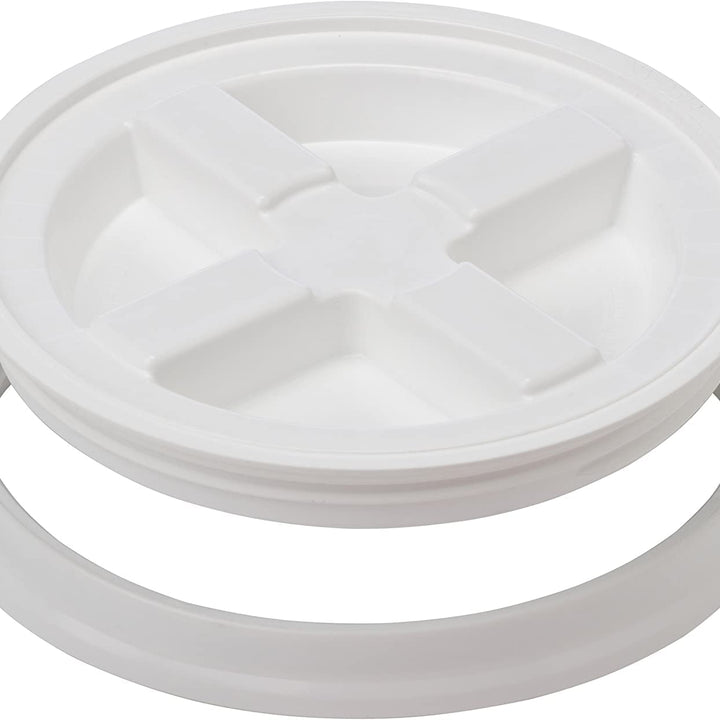 Gamma2 Seal Lid - Pet Food Storage Container Lids - Fits 3.5, 5, 6, & 7 Gallon Buckets, White, 4122E, Made in USA, Fits a 3.5 to 7 Gallon Bucket