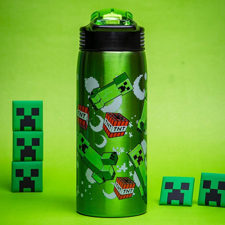 Zak Designs Minecraft Water Bottle for Travel and At Home, 19 oz Vacuum Insulated Stainless Steel with Locking Spout Cover, Built-In Carrying Loop, Leak-Proof Design (Creeper)