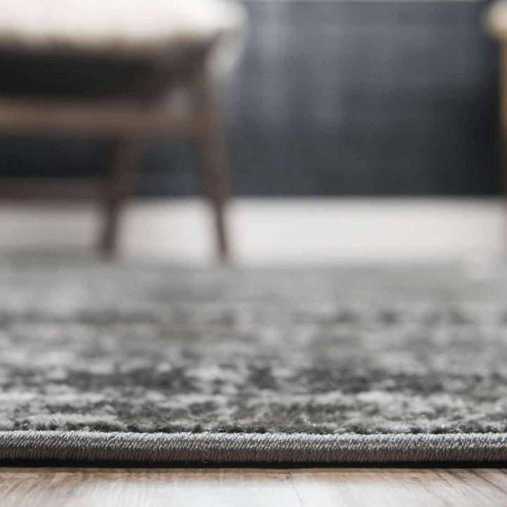 Unique Loom Sofia Collection Area Rug - Casino (2' 2" x 3' 1" Rectangle, Dark Gray/ Ivory)