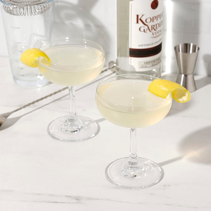 True Coupe Cocktail Glasses, Barware Drinking Glasses, Martini Daiquiri Manhattan, Coupe Glasses Set of 4, Clear Martini Coupe Glasses