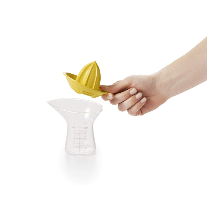 OXO Good Grips Small Citrus Juicer, Yellow Small Juicer