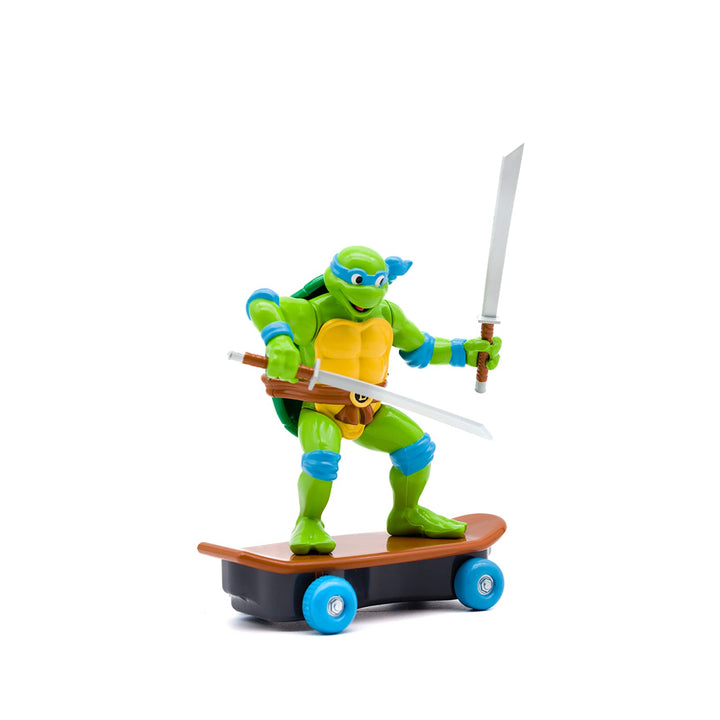 Teenage Mutant Ninja Turtles 5" Sewer Shredders Leonardo Classic Edition Ages 3+ - Battle & Shred with Signature Katanas! Classic Leonardo