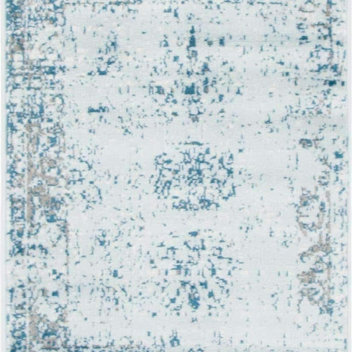 Unique Loom Sofia Collection Area Rug - Casino (2' 2" x 3' 1" Rectangle, Light Blue/ Ivory)