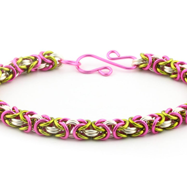 Weave Got Maille 3-Color Byzantine Chain Maille Bracelet Kit, Peony