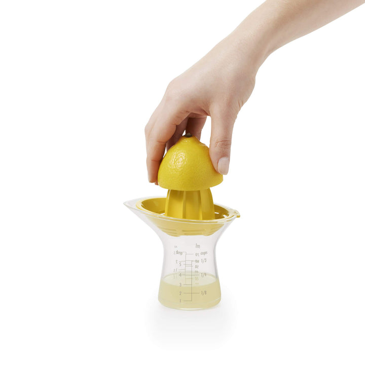 OXO Good Grips Small Citrus Juicer, Yellow Small Juicer