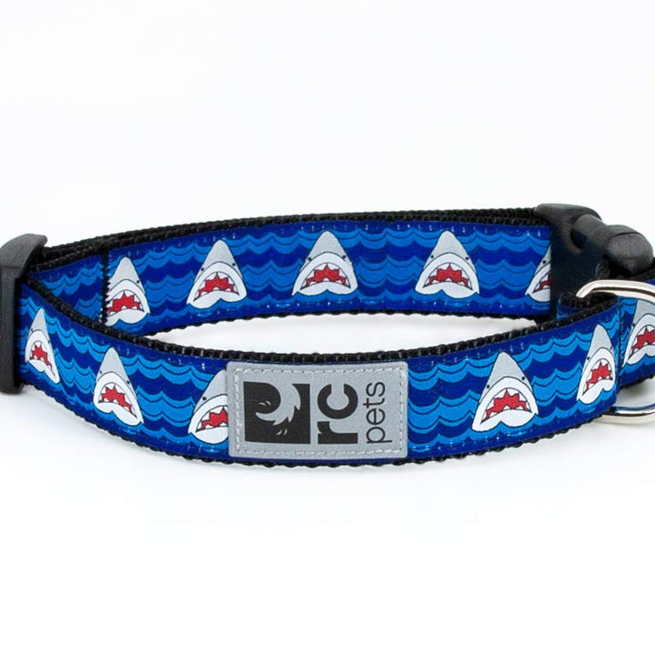 RC Pets 1 Inch Adjustable Dog Clip Collar, Large, Shark Attack L (Neck: 15"-25", Strap Width: 1")