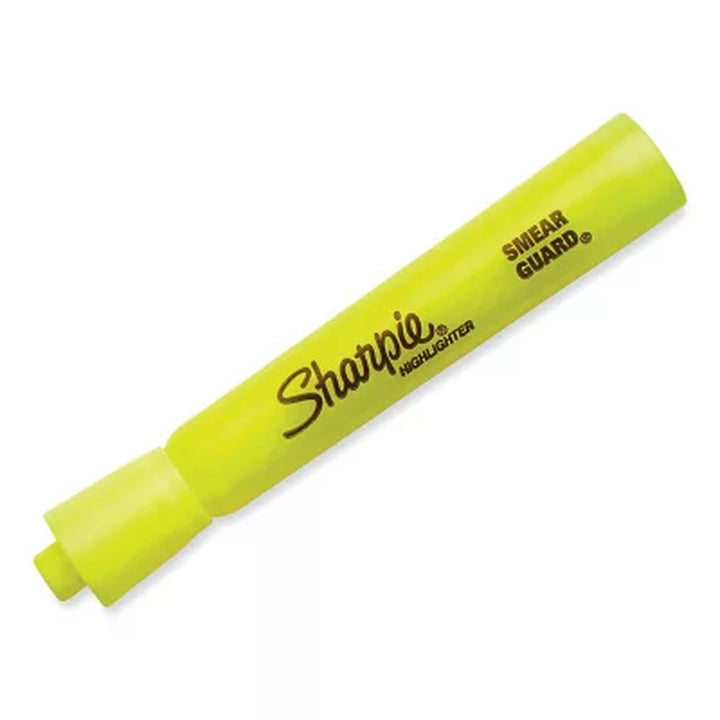 Sharpie - Accent Tank Style Highlighter, Chisel Tip, Fluorescent Yellow - 36/Box