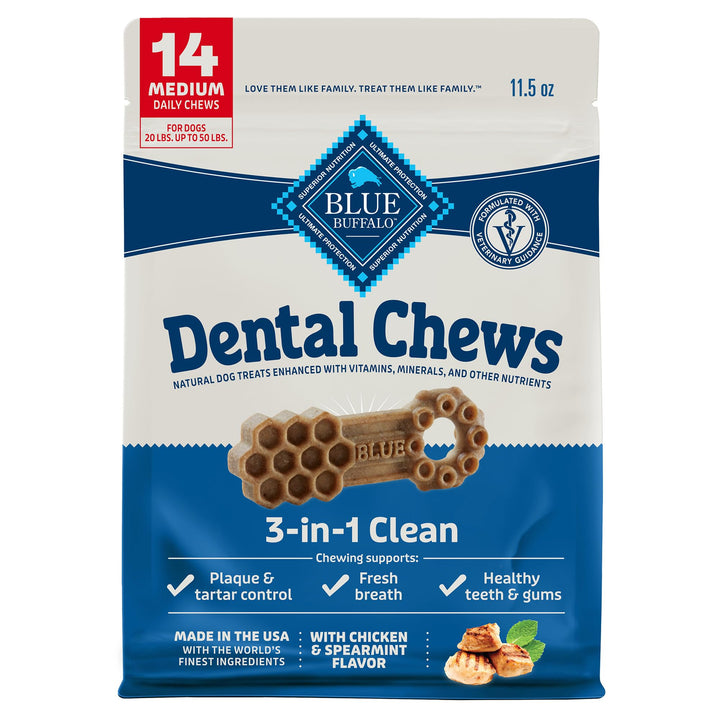 Blue Buffalo Medium Dental Chews for Dogs, Daily Dental Care Dog Treats Made in the USA with Natural Ingredients, Chicken & Spearmint (14 Count) 11.5 Ounce (Pack of 1)