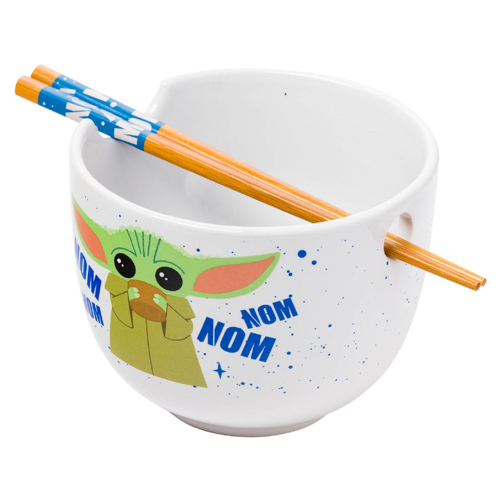 Silver Buffalo Star Wars Mandalorian Baby Yoda Grogu Nom Nom Ceramic Ramen Noodle Rice Bowl with Chopsticks, Microwave Safe, 20 Ounces Stars