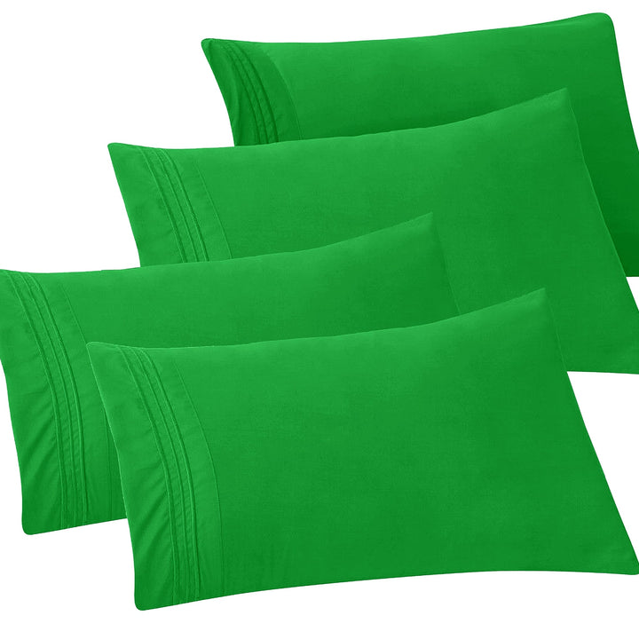 Elegant Comfort 4-Pack Solid Pillowcases 1500 Thread Count Egyptian Quality Microfiber - Smooth Weave, Wrinkle and Fade Resistant, Easy Slip-On, 4-Piece Set, Standard/Queen Pillowcase, Emerald Green