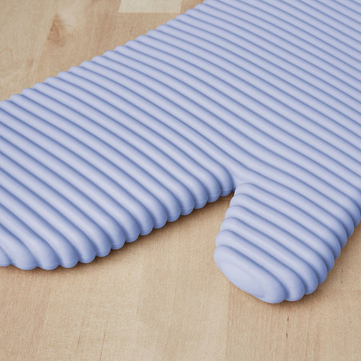 KitchenAid Ribbed Soft Silicone Oven Mitt Set, Lavender Cream 2 Count , 7.5"x13"