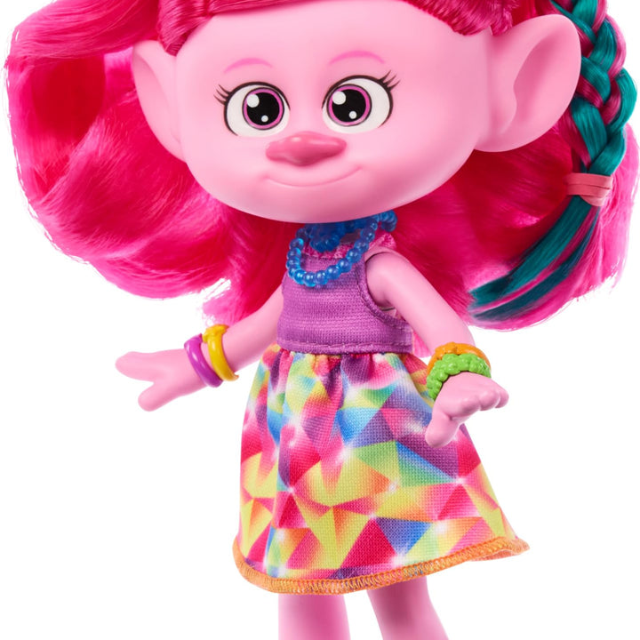 Mattel DreamWorks Trolls Band Together Doll & 15+ Accessories, Hair-tastic Queen Poppy Fashion Doll with Glitter Comb