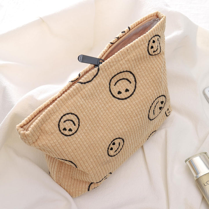 Wudimeitt Cosmetic bag Makeup bag Preppy Cute Corduroy Toiletry bag for women travel essentials (Khaki)