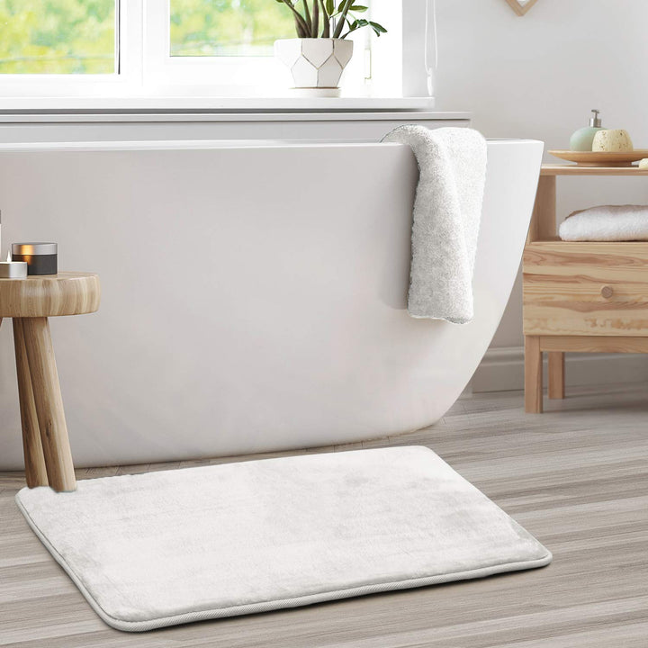 Clara Clark Bathroom Rugs, Velvet Memory Foam Bath Mat, Non-Slip, Machine Washable Bath Rugs - Dries Quickly, Ultra Soft Plush Bath Mats for Bathroom, 20 x 32, Solid White