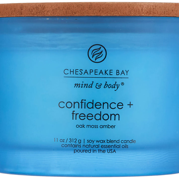 Chesapeake Bay Candle PT40255 Scented Candle, Love + Passion (Grapefruit Mango), Coffee Table , Orange, Home Décor 3-Wick Coffee Table Jar LOVE/PASSION