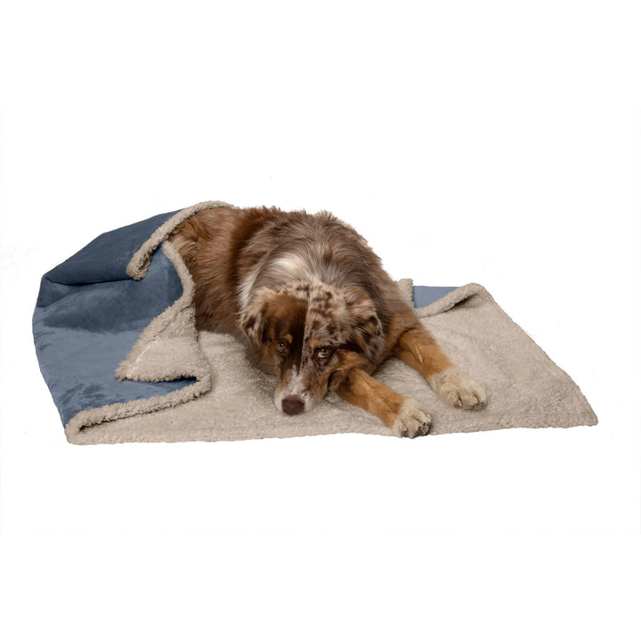 Furhaven Waterproof & Self-Warming Throw Blanket for Dogs & Indoor Cats, Washable & Reflects Body Heat - Soft-Edged Terry & Sherpa Dog Blanket - Cozy Denim, Large Blanket - Soft Edged Terry & Sherpa (Cozy Denim) Self-Warming & Waterproof