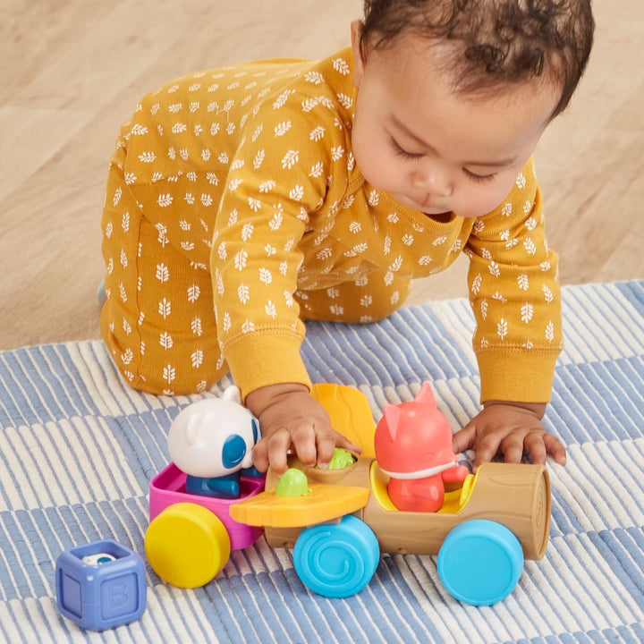 Playskool Roll and Go Critters Vehicle Toys for Toddlers 1 Year Old and Up, Includes 2 Vehicles, 2 Figures ( Exclusive)