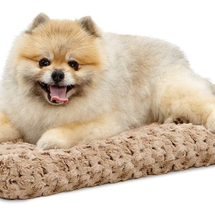 Midwest Homes for Pets Deluxe Dog Beds | Super Plush Dog & Cat Beds Ideal for Dog Crates | Machine Wash & Dryer Friendly, 1-Year Warranty Mocha 22-Inch