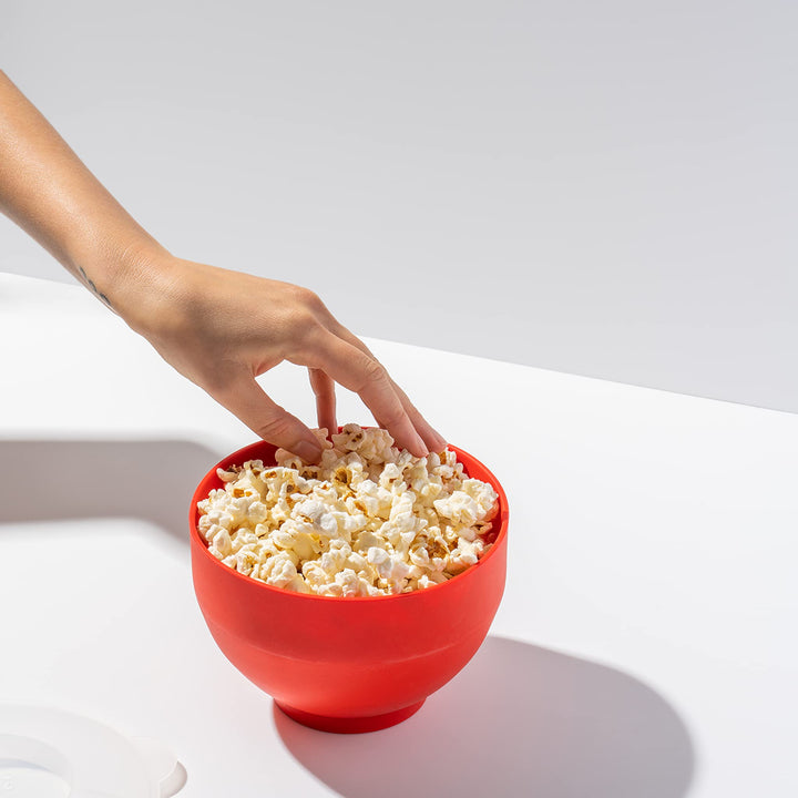 W&P Microwave Silicone Personal Popcorn Popper Maker | Red | Collapsible Bowl w/Built In Measuring Cup, BPA Free, Eco-Friendly, Waste Free, 4 Cups of Popped Popcorn