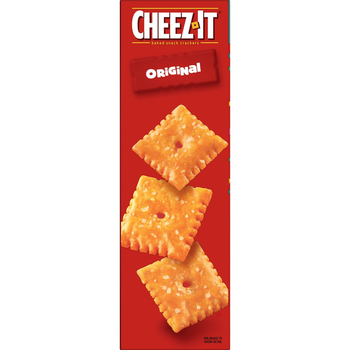 Cheez-It Cheese Crackers, Baked Snack Crackers, Lunch Snacks, Family Size, Extra Toasty, 21oz Box (1 Box) 1.31 Pound (Pack of 1)