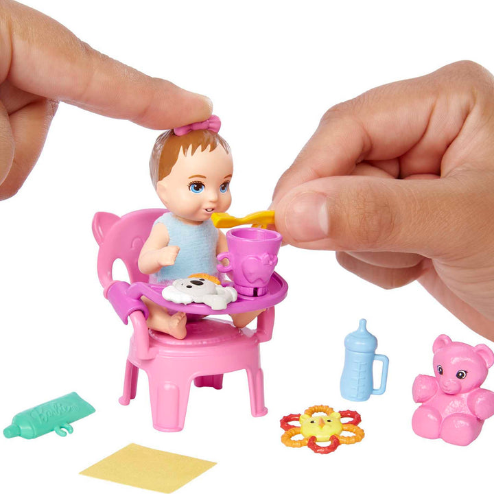 Barbie Skipper Babysitters Inc Baby Small Doll & Accessories, First Tooth Playset with Appearing & Disappearing Tooth cute Multicolor