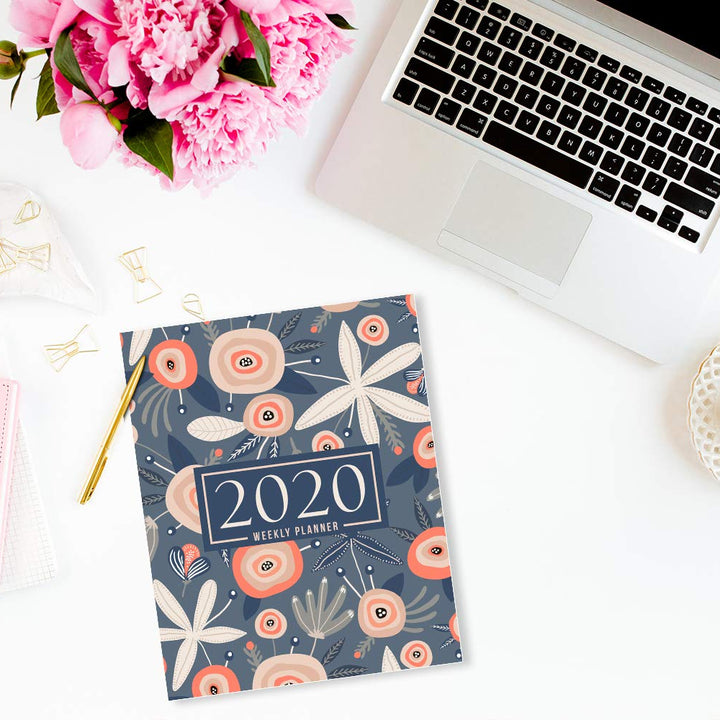 2020 Weekly Planner: January 1, 2020 to December 31, 2020: Weekly & Monthly View Planner, Organizer & Diary: Peach Flowers on Blue 798-6