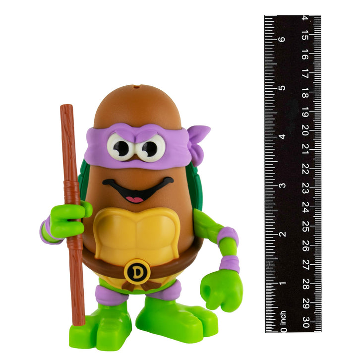 Poptaters Teenage Mutant Ninja Turtles - Includes 1 Character, Selected at Random, Leonardo (Blue) or Donatello (Purple),12 Facial and Body Parts Including 1 Surprise Potato Head Piece! TMNT Leonardo or Donatello