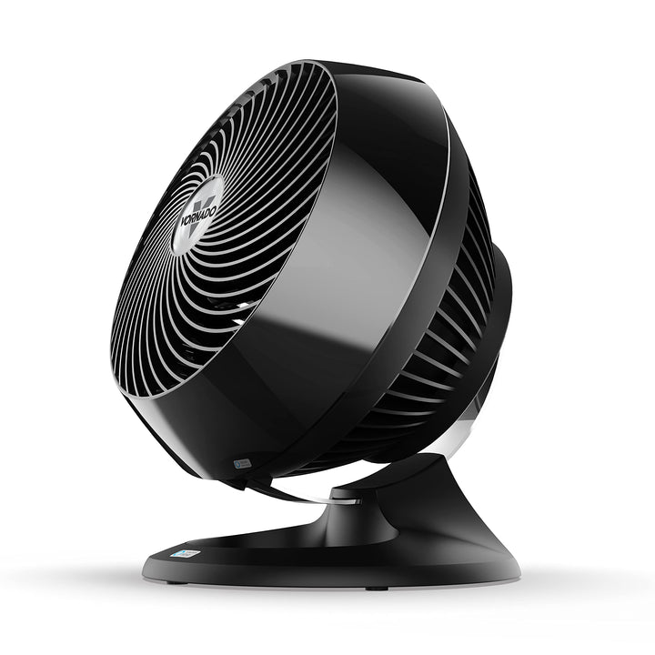 Vornado AVH10 Space Heater for Home, Fan Only Option, Digital Display with Adjustable Thermostat, Advanced Safety Features, Auto Climate Control, Whole Room Electric Heater for Indoors AVH10 — Auto Climate