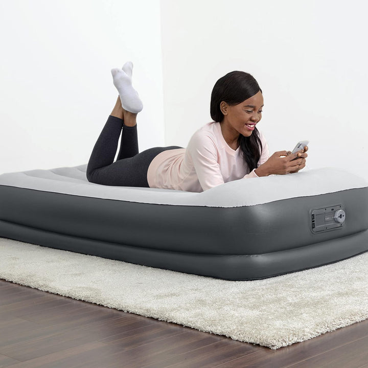 SleepLux Durable Inflatable Air Mattress with Built-in Pump, Pillow and USB Charger King 22"