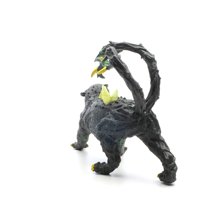 Schleich Eldrador Creatures Mythical Shadow Panther Action Figure - Mischievous Shadow Panther with Transparent Spines, Durable Toy for Boys and Girls, Gift for Kids Age 7+ 42522-N