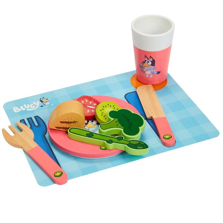 Bluey - Dine in with Bluey Set, 32-Piece Wooden Toy Set with Magic Asparagus, Plates, Utensils & more, Perfect for Role-Play & Imaginative Fun, FSC-certified, Suitable for 3 Years & Up Dine in Set