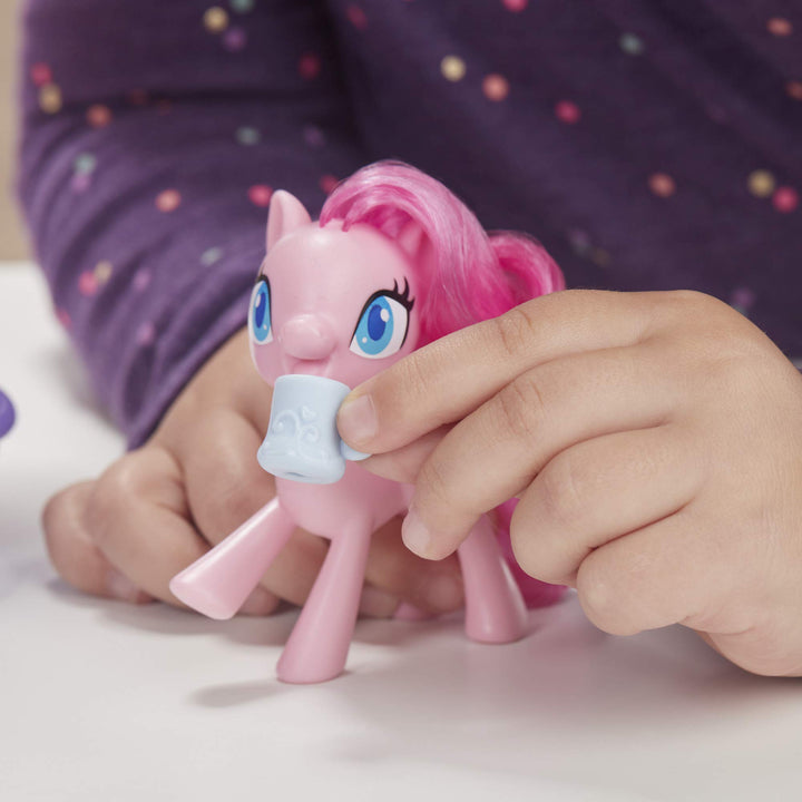 My Little Pony Friendship Castle Playset Including Twilight Sparkle and Pinkie Pie Figures ( Exclusive)