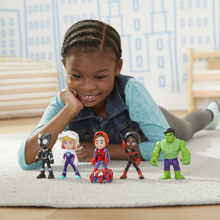 Spidey and His Amazing Friends Marvel Hero Reveal Multipack with Mask-Flip Feature, 4-Inch Action Figure Toys, Kids 3+ ( Exclusive) Heroes Multipack