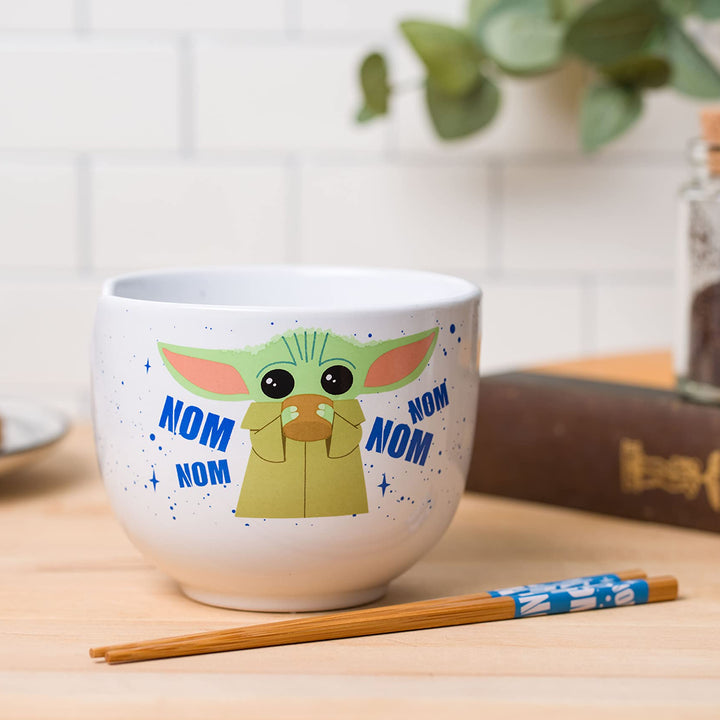 Silver Buffalo Star Wars Mandalorian Baby Yoda Grogu Nom Nom Ceramic Ramen Noodle Rice Bowl with Chopsticks, Microwave Safe, 20 Ounces Stars