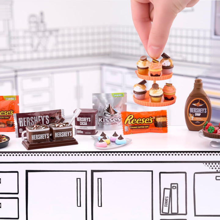 MGA's Miniverse Make It Mini Food Hershey Multipack Mini Collectibles, DIY, Resin Play, Replica Food, NOT Edible, Collectors, 8+