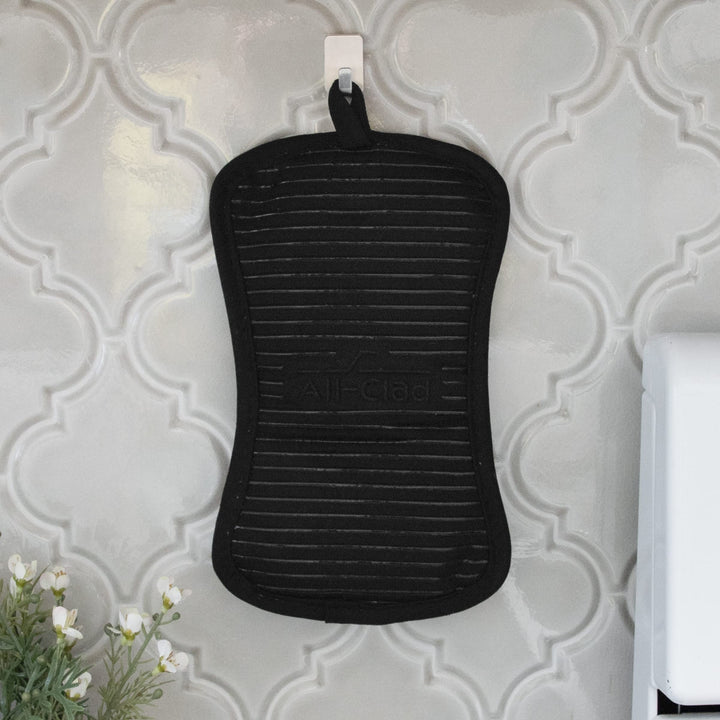 Silicone Pot Holders for Kitchen, 100% Cotton, Heat-Resistant Up to 500 Degrees, 1 Pack Black All-Clad Textiles