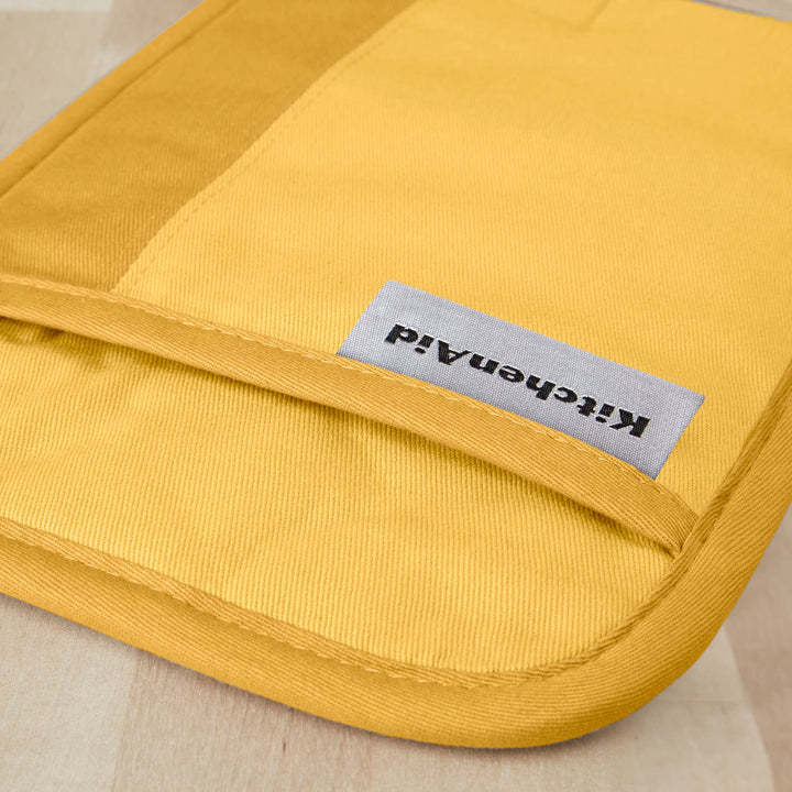 KitchenAid Beacon Two-Tone Non-Slip Pot Holder Set, Majestic Yellow, 7"x10", 2 Piece