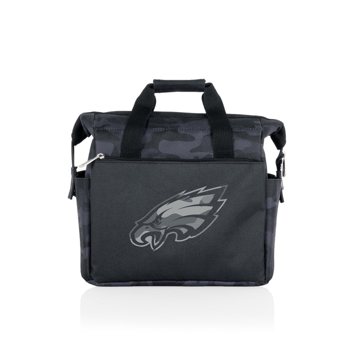 PICNIC TIME NFL On The Go Lunch Bag Cooler, Soft Cooler Lunch Box, Insulated Lunch Bag Las Vegas Raiders Black Camo