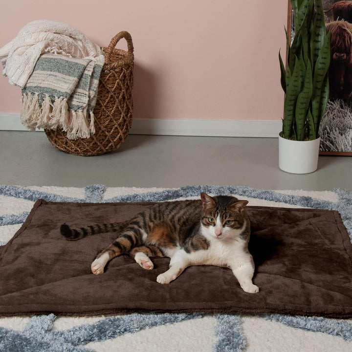 Furhaven ThermaNAP Self-Warming Cat Bed for Indoor Cats & Large/Medium Dogs, Washable & Reflects Body Heat - Quilted Faux Fur Reflective Bed Mat - Espresso, Large ThermaNAP Pad - Quilted Faux Fur (Espresso) 36.0"L x 24.0"W x 0.3"Th Self-Warming Only