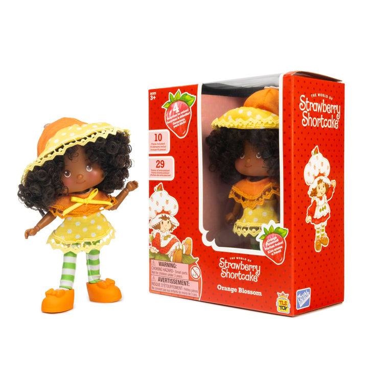 Strawberry Shortcake 5.5-inch Orange Blossom Poseable Scented Fashion Doll with 4 Surprise Reveal Accessories