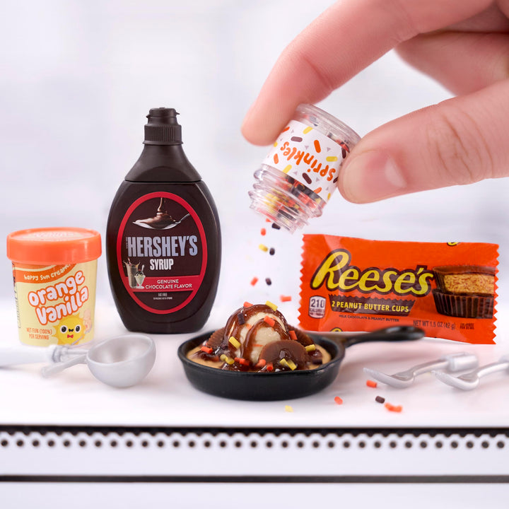 MGA's Miniverse Make It Mini Food Hershey Multipack Mini Collectibles, DIY, Resin Play, Replica Food, NOT Edible, Collectors, 8+