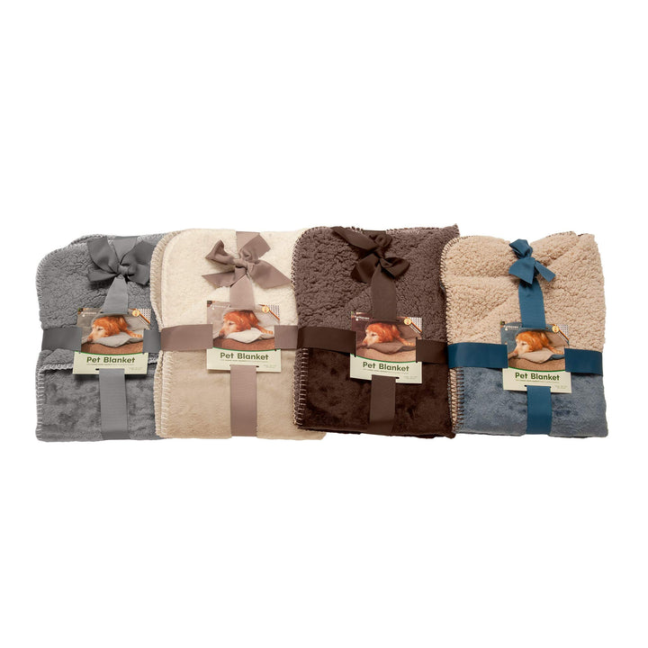 Furhaven Waterproof & Self-Warming Throw Blanket for Dogs & Indoor Cats, Washable & Reflects Body Heat - Terry & Sherpa Dog Blanket - Dove, Small Blanket - Terry & Sherpa (Dove) 30.0"L x 20.0"W x 0.5"Th Self-Warming & Waterproof