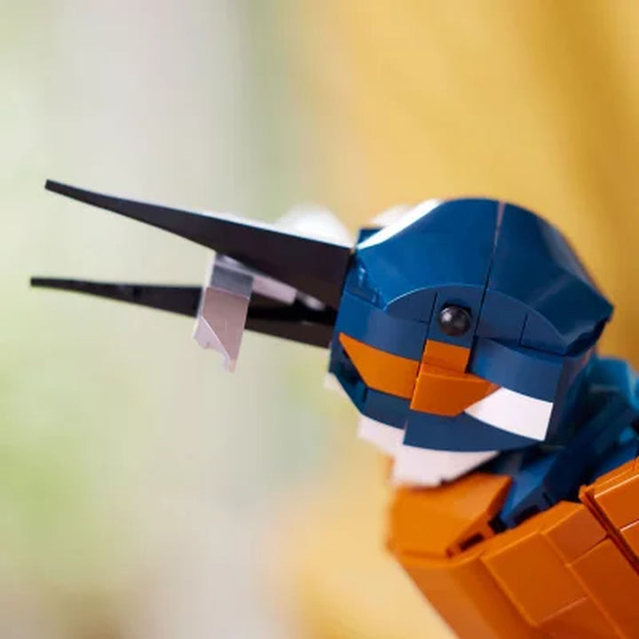 LEGO Icons Kingfisher Bird Building Set 10331 (834 Pieces)
