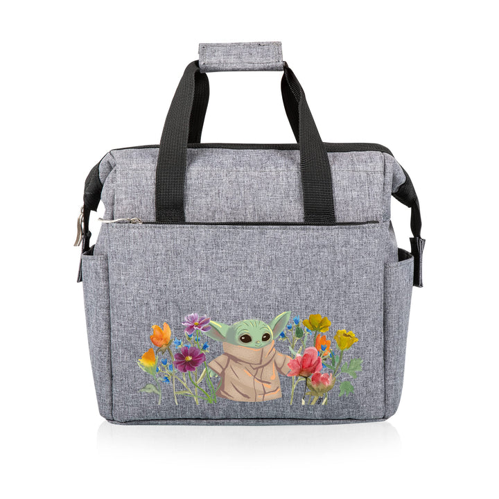 PICNIC TIME Star Wars Mandalorian Mythosaur Skull On The Go Lunch Bag, Soft Cooler Lunch Box, Insulated Lunch Bag, (Heathered Gray) 10 x 6 x 10.5 Star Wars Mandalorian Mythosaur Skull - Heathered Gray