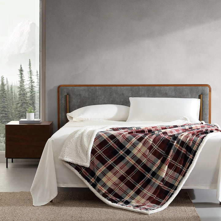 Eddie Bauer - Throw Blanket, Super Soft Reversible Sherpa Fleece Bedding, Ideal Christmas & White Elephant Gifts, Cozy Plaid Throw Blankets for Couch (Elk Stance Grey, Throw) Elk Stance Grey/White Animal