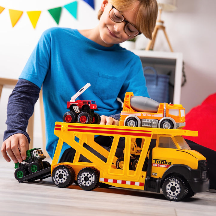 Tonka Steel Classics, Classic Car Carrier – Made with Steel and Sturdy Plastic, Yellow Friction Powered, Boys and Girls, Toddlers Ages 3+, Big Construction Truck, Birthday Gift, Holiday