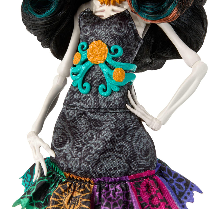 Monster High Doll, Skelita Calaveras Día De Muertos 2024 Howliday Collectible with La Catrina Hat, Papel Picado Dress, and Displayable Packaging