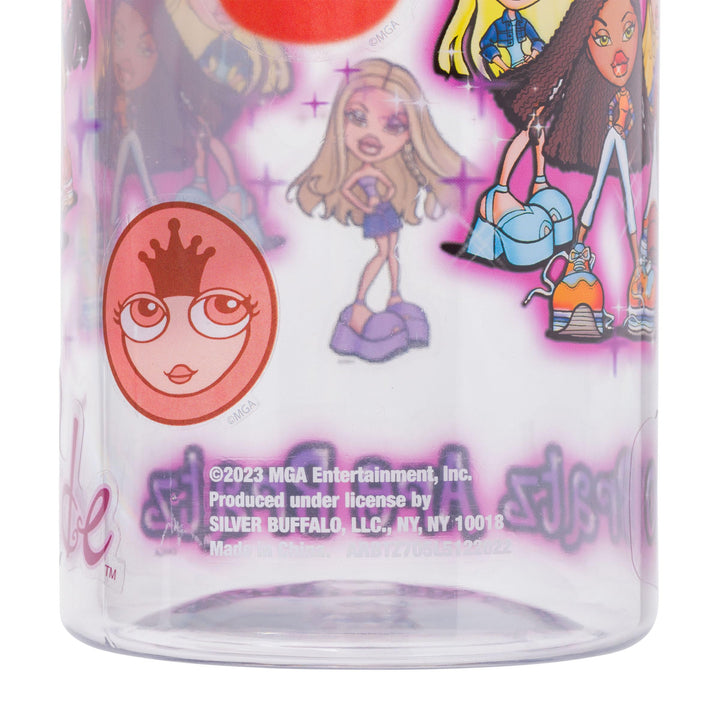 Silver Buffalo Bratz Airbrush Featuring Yasmin, Sasha, Jade, and Cloe Twist Spout Plastic Water Bottle with Stickers You Stick Yourself, 32 Ounces Bratz Airbrush Group Twist